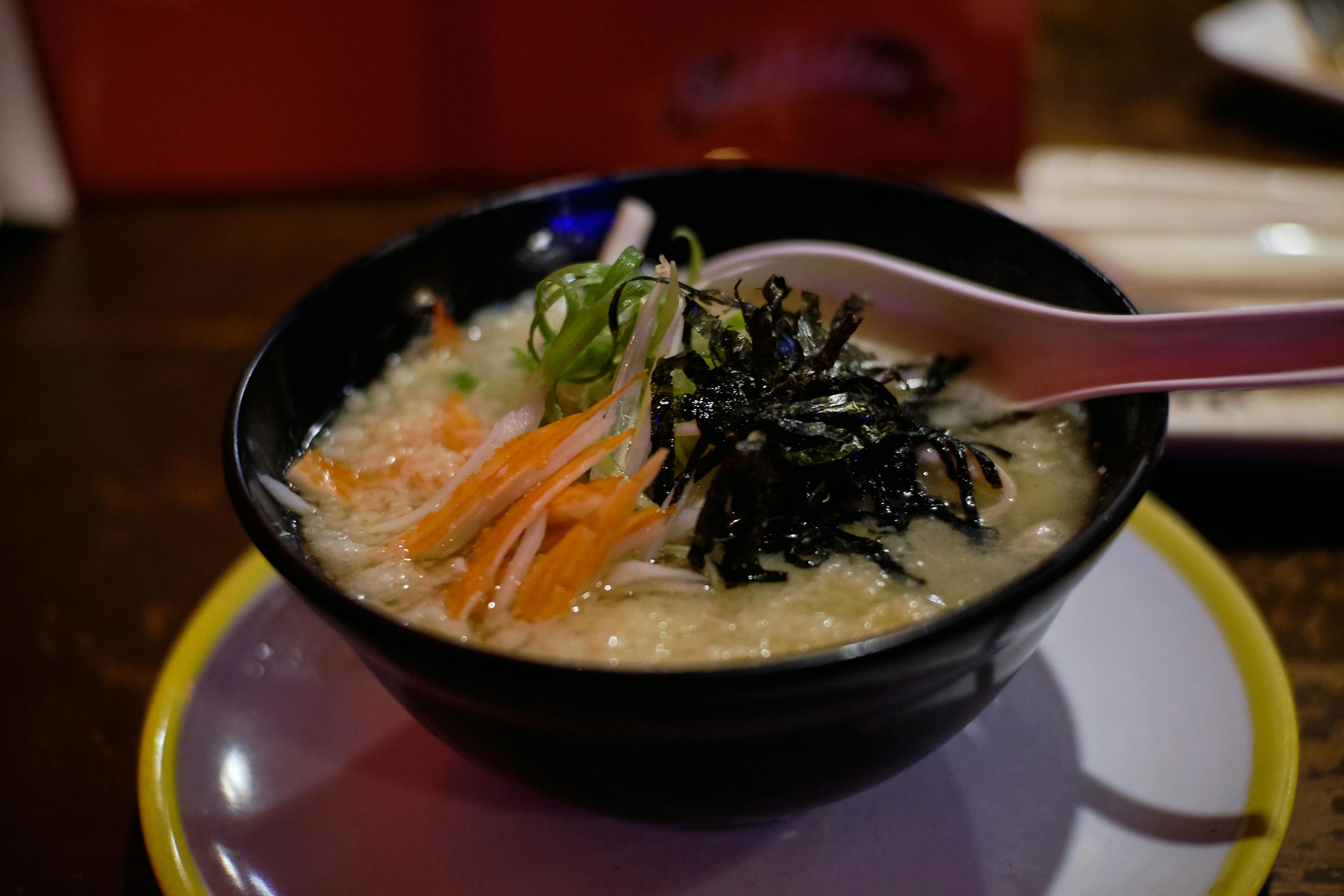 探索日本美食，最佳美食点评应用指南